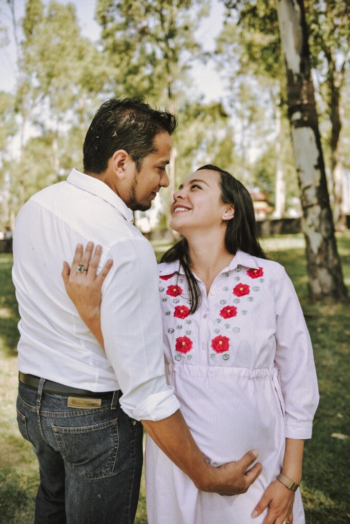 Estudio Fotográfico Sesiones Embarazo Bebés | Puebla